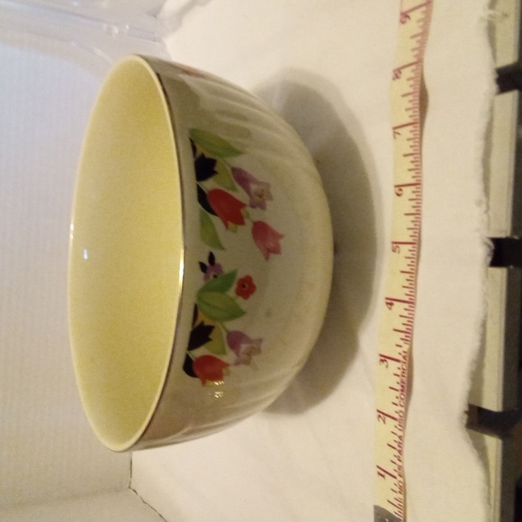 Halls Superior Quality Bowl - Picture 5 of 5
